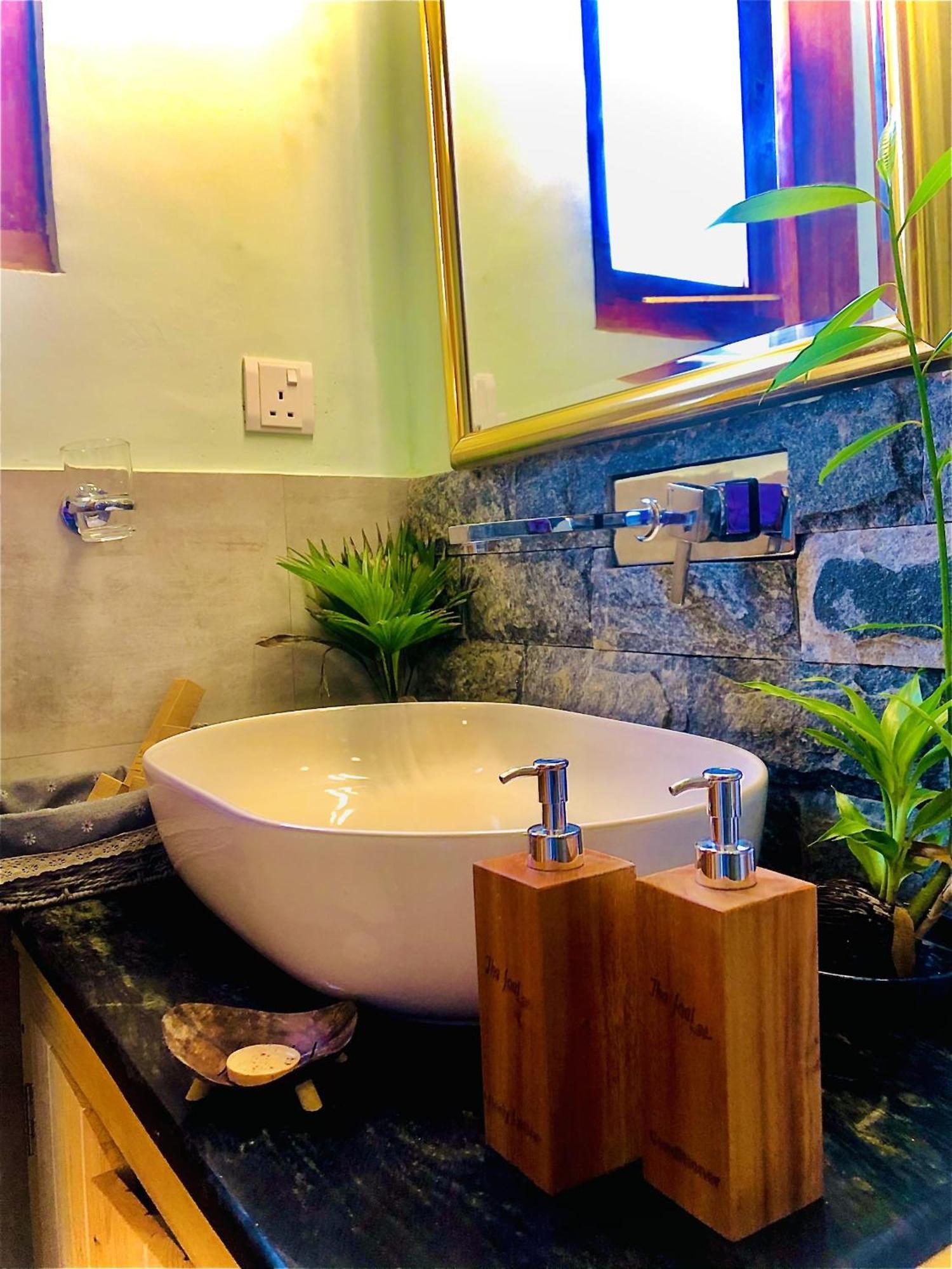 The Feel Luxury Boutique Hotel Ella Eksteriør bilde